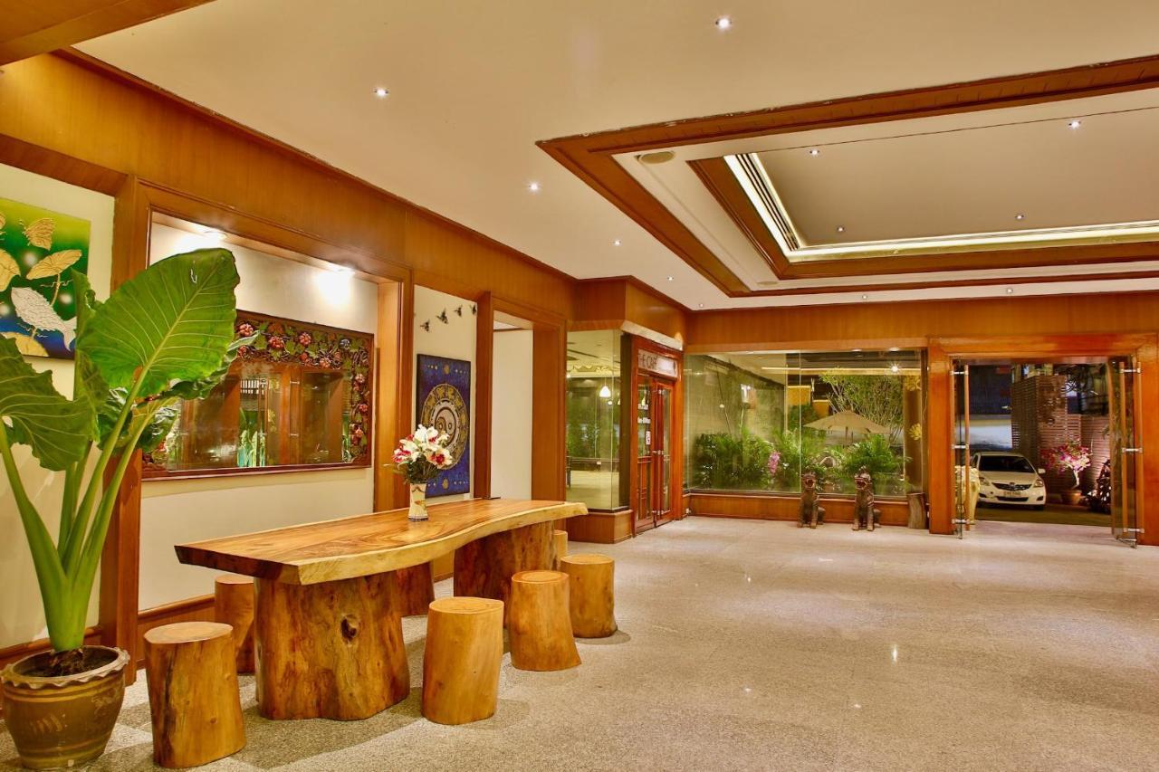 Thapaeplacehotel Τσιάνγκ Μάι Εξωτερικό φωτογραφία